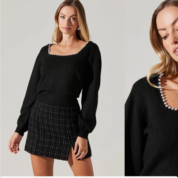 ASTR pearl lined square neck sweater - Picture 1 of 6